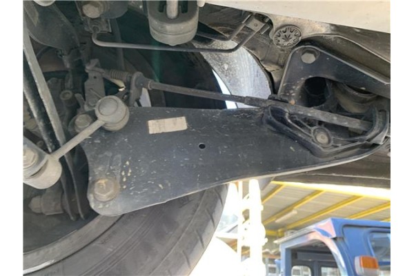 Recambio de brazo inferior trasero izquierdo para volkswagen golf vi (5k1) 1.4 advance referencia OEM IAM 1K0505223K  