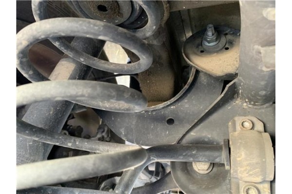 Recambio de brazo inferior trasero izquierdo para volkswagen golf vi (5k1) 1.4 advance referencia OEM IAM 1K0505323N 5Q0505323C 