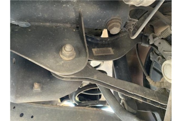 Recambio de brazo inferior trasero izquierdo para volkswagen golf vi (5k1) 1.4 advance referencia OEM IAM 1K0505323N 5Q0505323C 