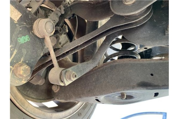 Recambio de brazo superior derecho suspension trasero para volkswagen golf vi (5k1) 1.4 advance referencia OEM IAM 1K0501529J 1K