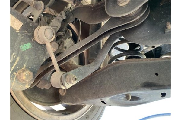 Recambio de brazo superior derecho suspension trasero para volkswagen golf vi (5k1) 1.4 advance referencia OEM IAM 1K0501529J 1K