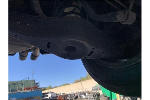 Recambio de brazo suspension trasero izquierdo para volkswagen golf vi (5k1) 1.4 advance referencia OEM IAM 29K83ESFAB 1K0505311