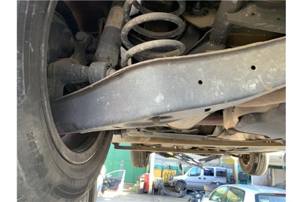 Recambio de brazo suspension trasero izquierdo para volkswagen golf vi (5k1) 1.4 advance referencia OEM IAM 29K83ESFAB 1K0505311