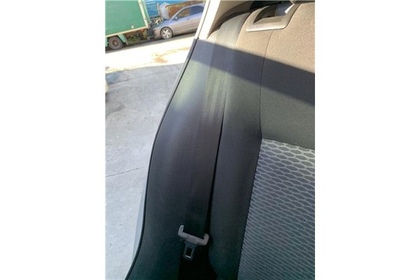 Recambio de cinturon seguridad trasero derecho para volkswagen golf vi (5k1) 1.4 advance referencia OEM IAM 1K6857806AA  
