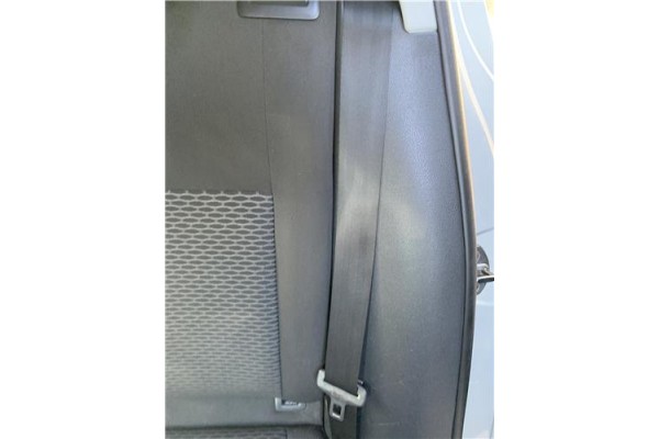 Recambio de cinturon seguridad trasero izquierdo para volkswagen golf vi (5k1) 1.4 advance referencia OEM IAM 1K6857805AA  