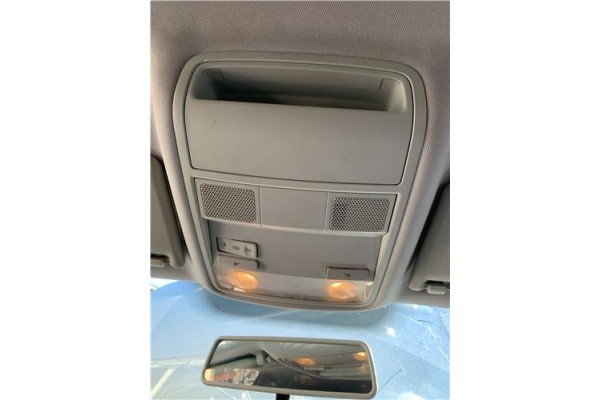 Recambio de luz delantero central techo para volkswagen golf vi (5k1) 1.4 advance referencia OEM IAM 1K0947105P  