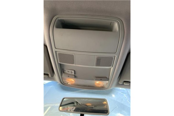 Recambio de luz delantero central techo para volkswagen golf vi (5k1) 1.4 advance referencia OEM IAM 1K0947105P  