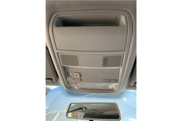 Recambio de luz delantero central techo para volkswagen golf vi (5k1) 1.4 advance referencia OEM IAM 1K0947105P  