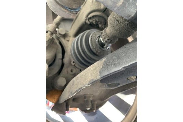 Recambio de mangueta delantero derecha para volkswagen golf vi (5k1) 1.4 advance referencia OEM IAM 1K0407256AA  