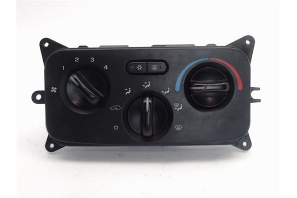 Recambio de mandos calefaccion / a.a. para jeep cherokee (kj) 2.8 renegade referencia OEM IAM P55037533AG 29DEC05 