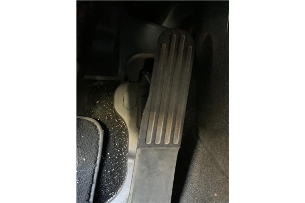 Recambio de pedal acelerador para volkswagen golf vi (5k1) 1.4 advance referencia OEM IAM 1K1721503T 1K1721503AS 