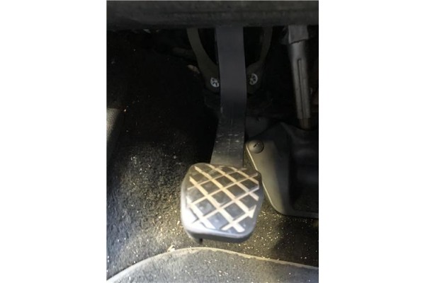 Recambio de pedal embrague para volkswagen golf vi (5k1) 1.4 advance referencia OEM IAM 1K1721321D  
