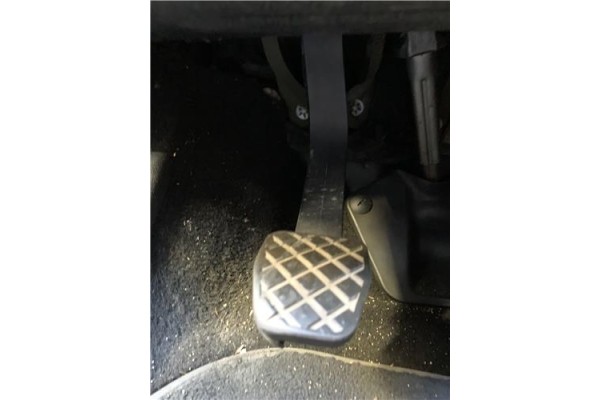 Recambio de pedal embrague para volkswagen golf vi (5k1) 1.4 advance referencia OEM IAM 1K1721321D  