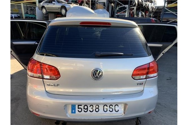 Recambio de porton trasero para volkswagen golf vi (5k1) 1.4 advance referencia OEM IAM 5K6827025J  