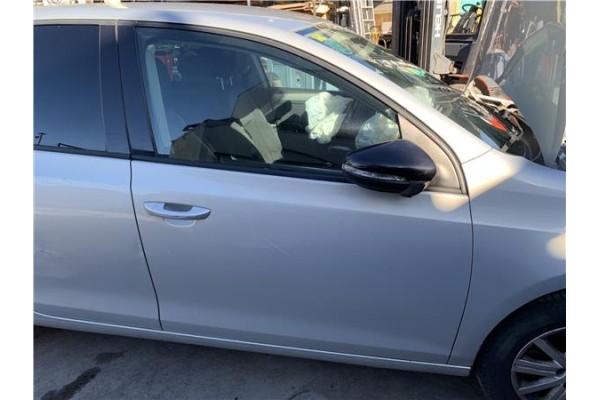 Recambio de puerta delantero derecha para volkswagen golf vi (5k1) 1.4 advance referencia OEM IAM 5K4831056H  