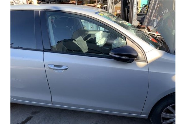 Recambio de puerta delantero derecha para volkswagen golf vi (5k1) 1.4 advance referencia OEM IAM 5K4831056H  