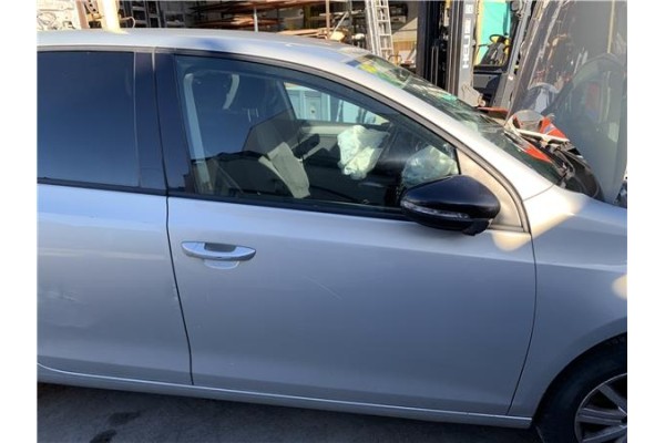 Recambio de puerta delantero derecha para volkswagen golf vi (5k1) 1.4 advance referencia OEM IAM 5K4831056H  