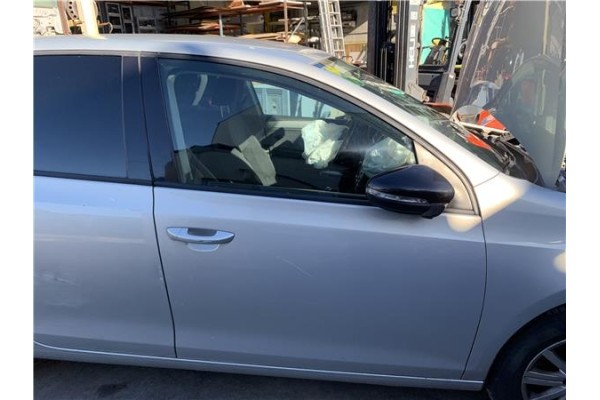 Recambio de puerta delantero derecha para volkswagen golf vi (5k1) 1.4 advance referencia OEM IAM 5K4831056H  