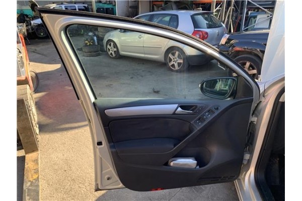 Recambio de puerta delantero izquierda para volkswagen golf vi (5k1) 1.4 advance referencia OEM IAM 5K4831055H  
