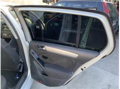 Recambio de puerta trasero derecha para volkswagen golf vi (5k1) 1.4 advance referencia OEM IAM 5K6833056K  