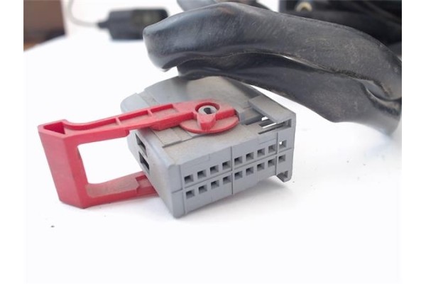 Recambio de retrovisor electrico izquierdo para fiat stilo (192) referencia OEM IAM   