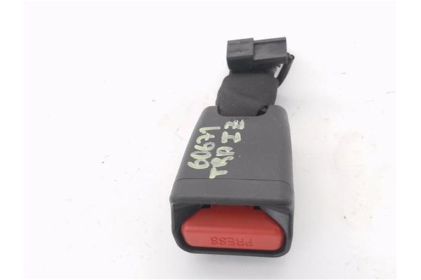 Recambio de anclaje cinturon trasero izquierdo para citroen c1 1.0 city edition referencia OEM IAM 309104610AA  