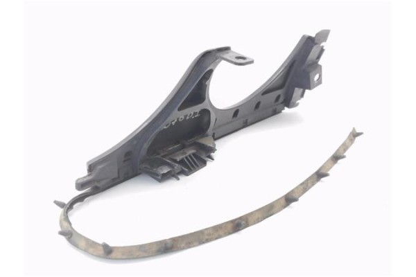 Recambio de cerquillo faro para mercedes-benz clase e (bm 210) berlina 2.0 200 (210.035) referencia OEM IAM 2108200112  