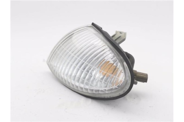 Recambio de intermitente delantero izquierdo para hyundai coupe (j2) 2.0 referencia OEM IAM 92301270  