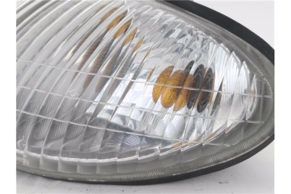 Recambio de intermitente delantero izquierdo para hyundai coupe (j2) 2.0 referencia OEM IAM 92301270  