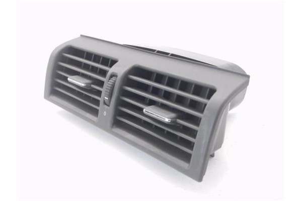 Recambio de rejilla entrada de aire para mercedes-benz clase e (bm 210) berlina 2.0 200 (210.035) referencia OEM IAM 2108300054 