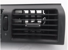 Recambio de rejilla entrada de aire para mercedes-benz clase e (bm 210) berlina 2.0 200 (210.035) referencia OEM IAM 2108300054 