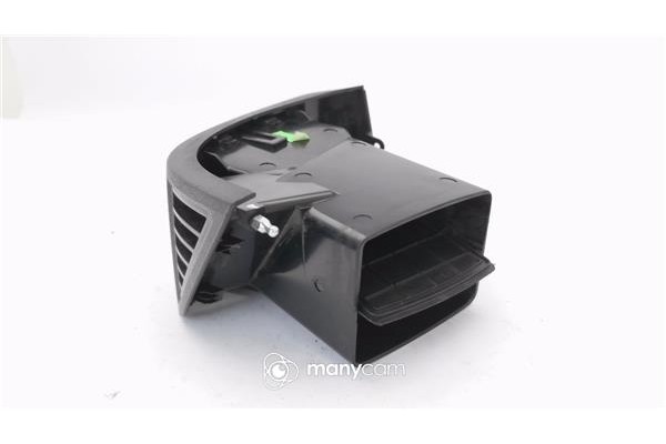 Recambio de rejilla entrada de aire para citroen jumper furgón 2.2 hdi 120 referencia OEM IAM 1607196980 1623838080 