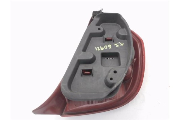 Recambio de piloto trasero izquierdo para citroen c5 berlina 2.0 hdi (dcrhzb, dcrhze) referencia OEM IAM 11A018B  