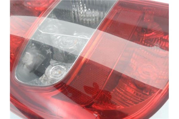 Recambio de piloto trasero izquierdo para citroen c5 berlina 2.0 hdi (dcrhzb, dcrhze) referencia OEM IAM 11A018B  