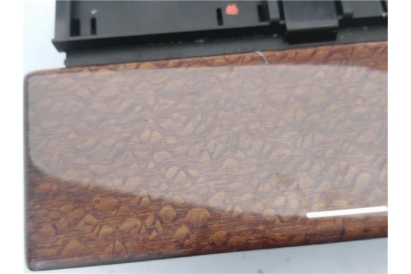 Recambio de guantera salpicadero para mercedes-benz clase e (bm 210) berlina 2.0 200 (210.035) referencia OEM IAM 2106830091  