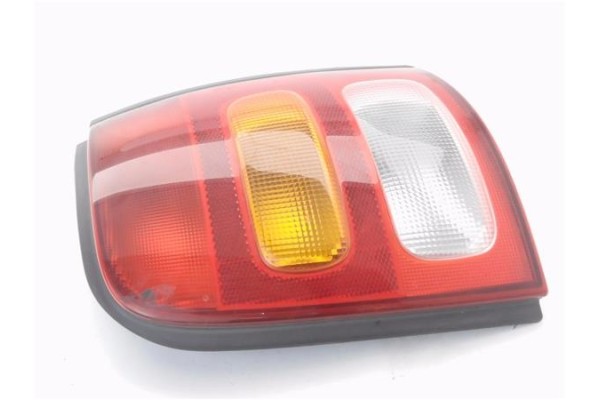 Recambio de piloto trasero derecho para nissan micra (k11) 1.0 referencia OEM IAM 265506F600  