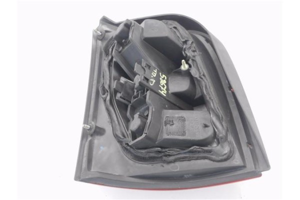 Recambio de piloto trasero derecho para nissan micra (k11) 1.0 referencia OEM IAM 265506F600  