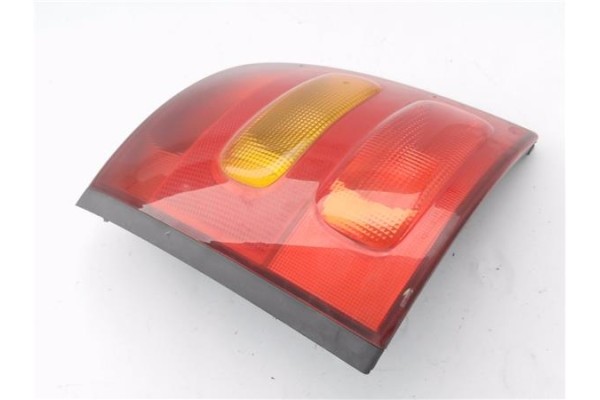 Recambio de piloto trasero izquierdo para nissan micra (k11) 1.0 referencia OEM IAM 265556F600  