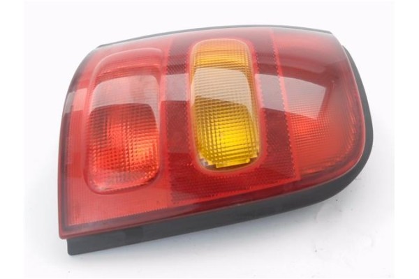 Recambio de piloto trasero izquierdo para nissan micra (k11) 1.0 referencia OEM IAM 265556F600  