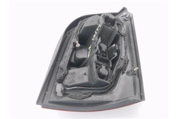 Recambio de piloto trasero izquierdo para nissan micra (k11) 1.0 referencia OEM IAM 265556F600  