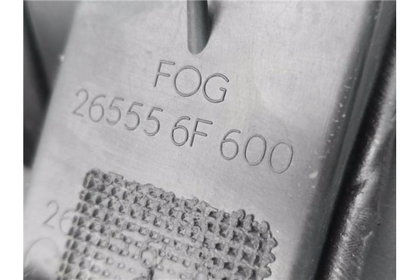 Recambio de piloto trasero izquierdo para nissan micra (k11) 1.0 referencia OEM IAM 265556F600  