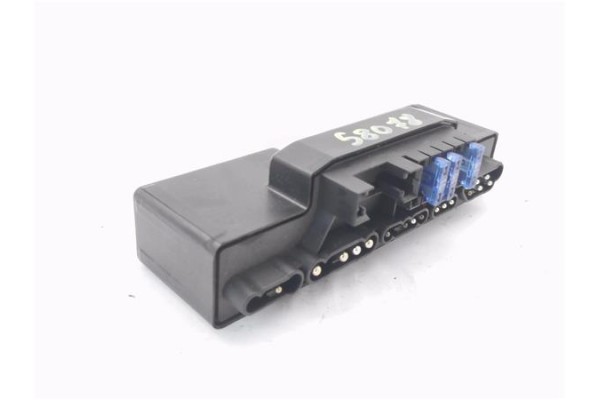 Recambio de caja fusibles/rele para mercedes-benz clase e (bm 210) berlina 2.0 200 (210.035) referencia OEM IAM A2105400472 8987