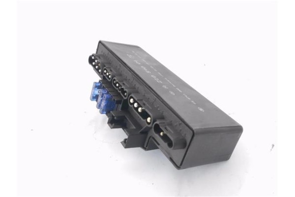 Recambio de caja fusibles/rele para mercedes-benz clase e (bm 210) berlina 2.0 200 (210.035) referencia OEM IAM A2105400472 8987