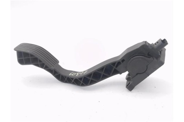 Recambio de pedal acelerador para peugeot 307 (3a/c) 1.6 16v referencia OEM IAM F00C3E2427  