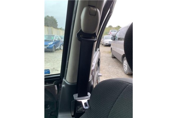 Recambio de cinturon seguridad delantero izquierdo para jeep grand cherokee (wj/wg) 2.7 crd laredo referencia OEM IAM 55196787AF