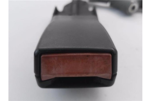 Recambio de anclaje cinturon delantero derecho para renault kangoo i (f/kc0) 1.5 dci (kc07) referencia OEM IAM 8200378161  