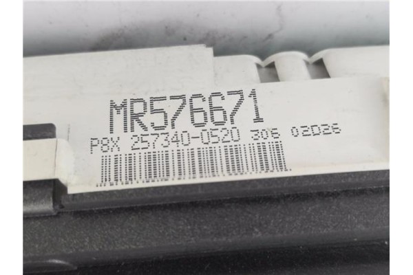 Recambio de cuadro completo para mitsubishi montero pinin (h6_w, h7_w) 1.8 gdi (h66w) referencia OEM IAM MR576671  