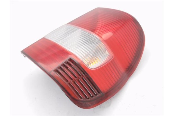 Recambio de piloto trasero derecho para mitsubishi montero pinin (h6_w, h7_w) 1.8 gdi (h66w) referencia OEM IAM MR416092 2871020