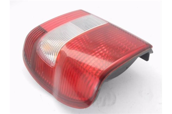 Recambio de piloto trasero derecho para mitsubishi montero pinin (h6_w, h7_w) 1.8 gdi (h66w) referencia OEM IAM MR416092 2871020