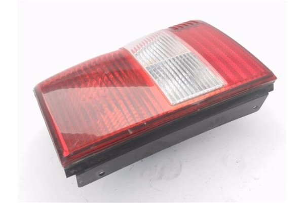 Recambio de piloto trasero derecho para mitsubishi montero pinin (h6_w, h7_w) 1.8 gdi (h66w) referencia OEM IAM MR416092 2871020